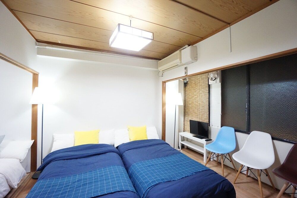 Terry's Apartment Namba South II H06P Apartment 23