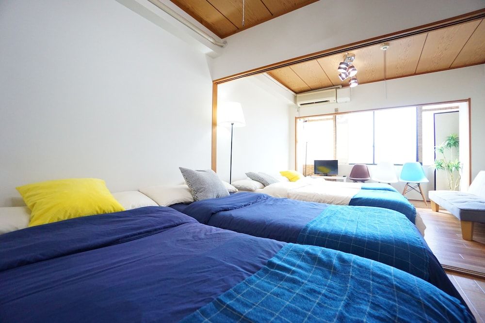 undefined Terry's Apartment Namba South II H06P