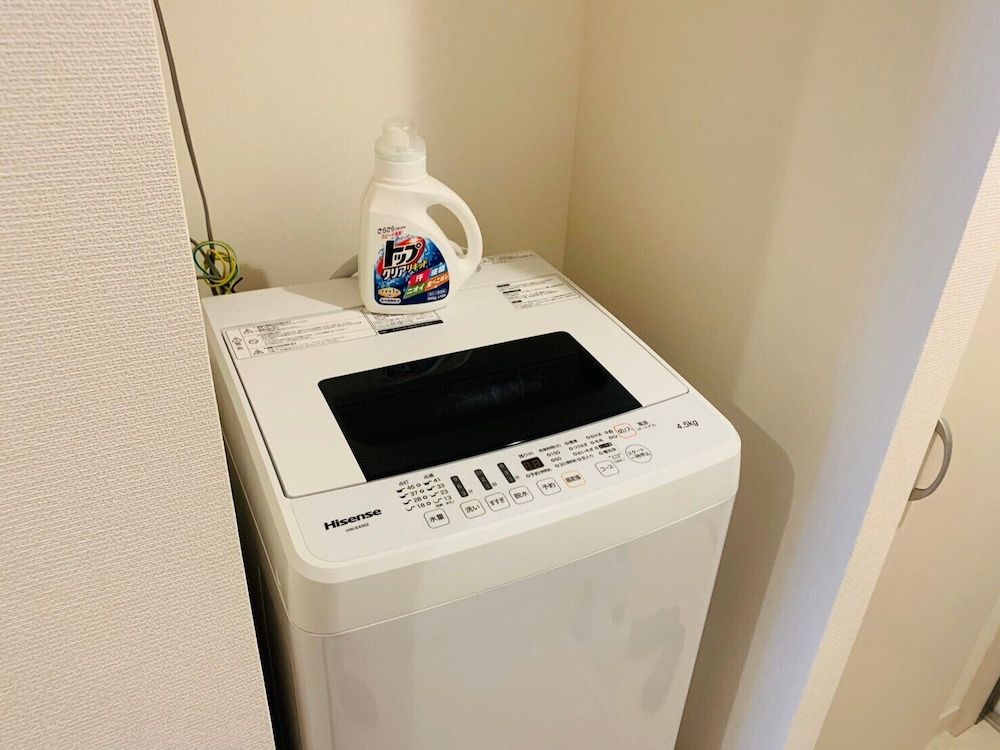 Universal Family Hotel Deluxe Twin Room 9