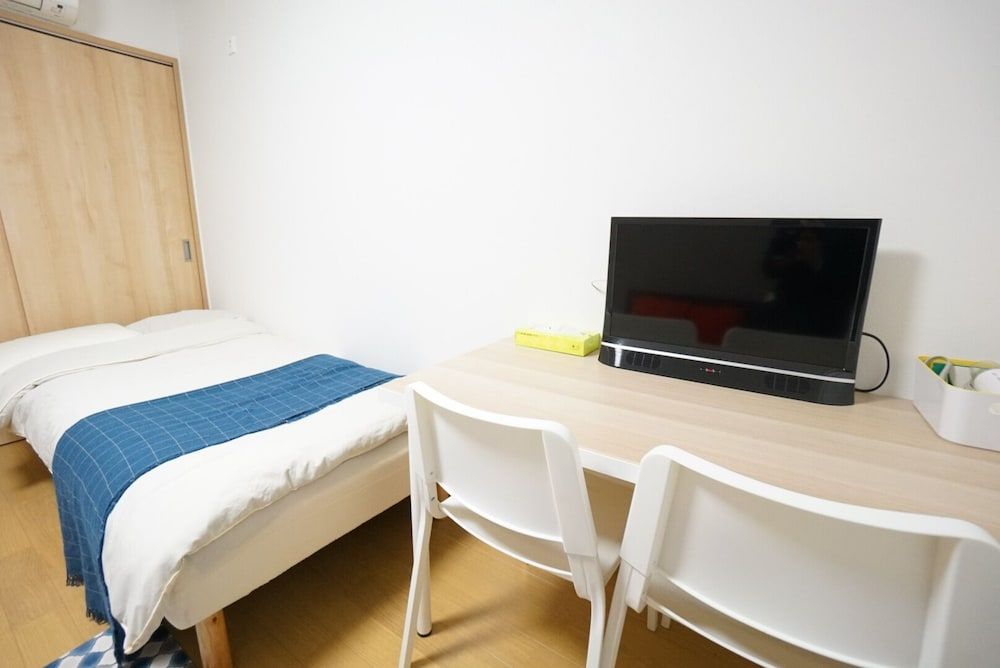 Terry's Apartment Namba South V C02E Apartment 11