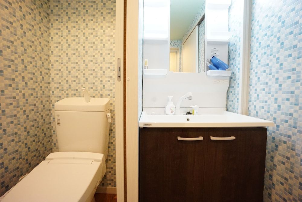 Terry's Apartment Namba South VII AS02A Apartment 22