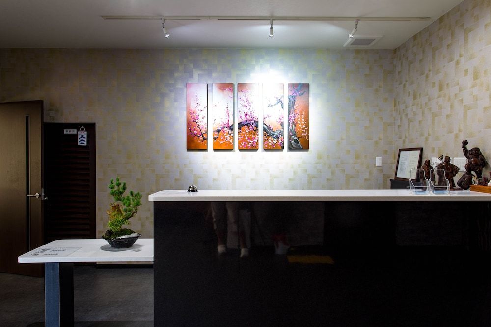 undefined Holiday Pearl Hotel 10