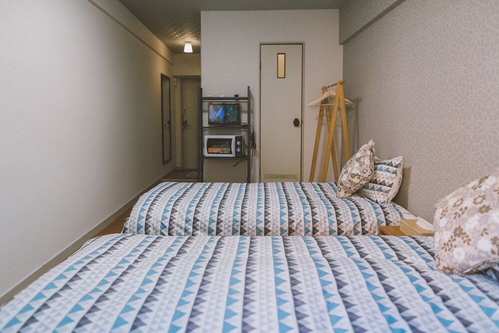 undefined Ohma 2212 8