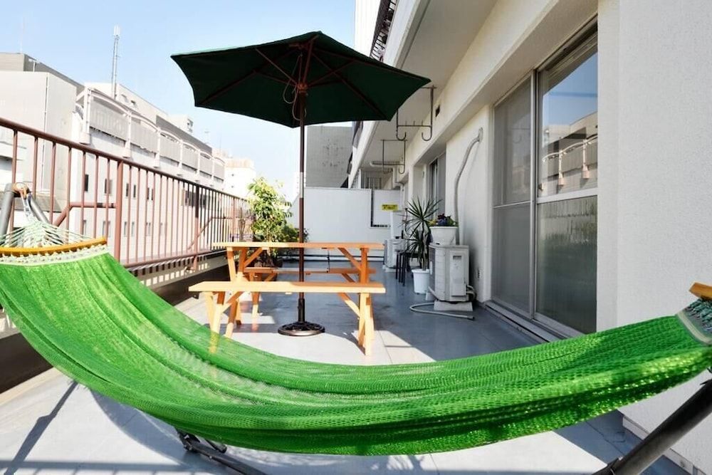 Doutonbori Family Apartment Family Room 11