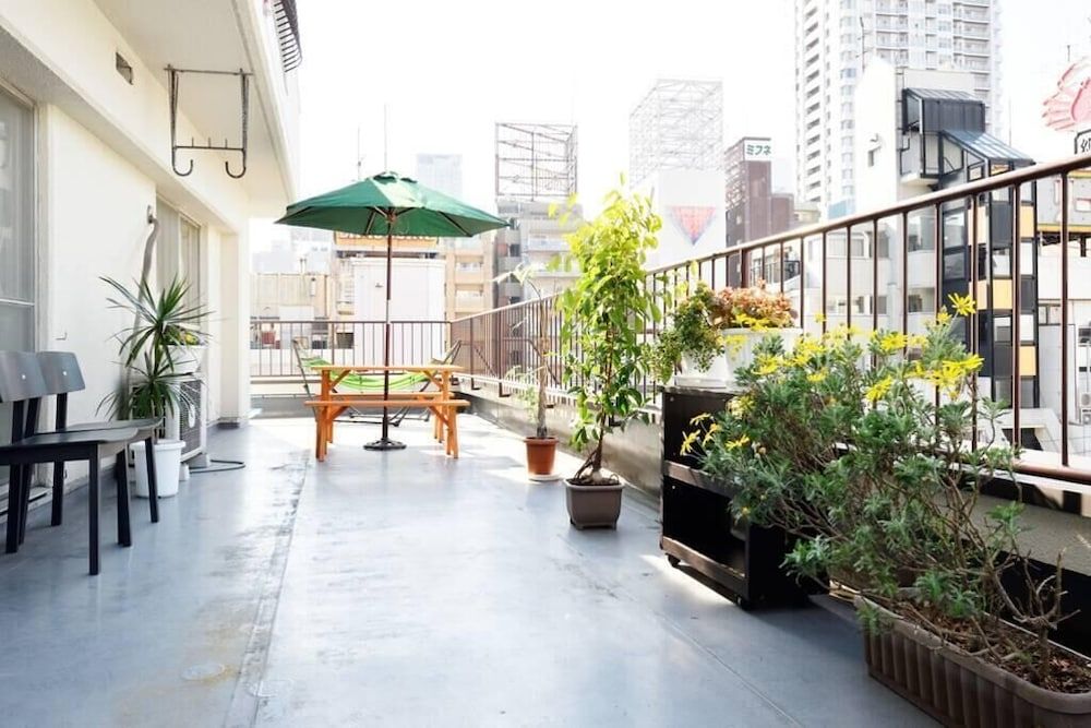 undefined Doutonbori Family Apartment 8