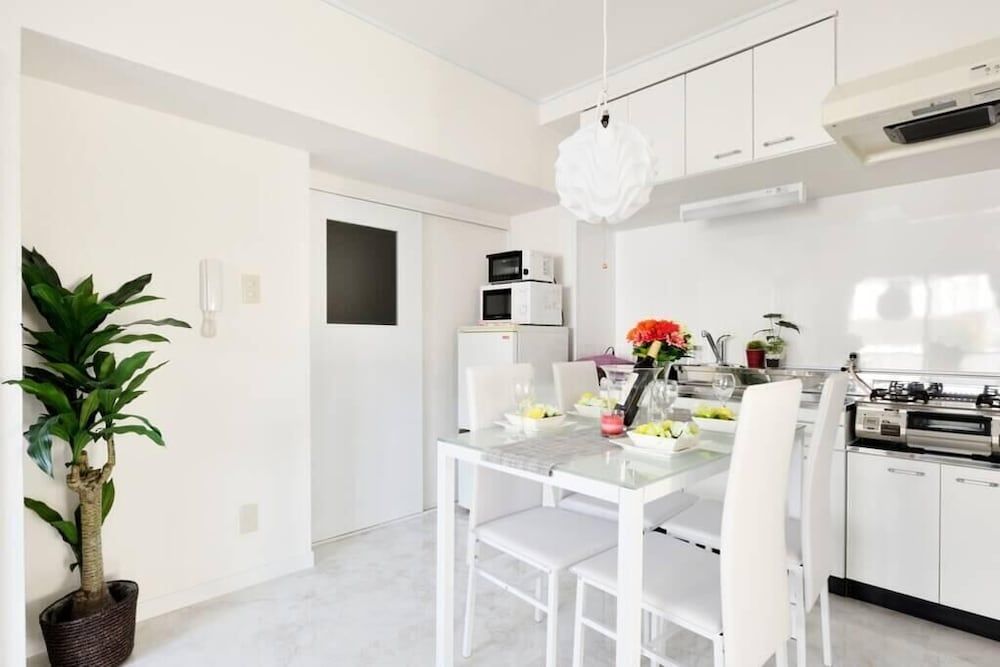 undefined Doutonbori Family Apartment 4