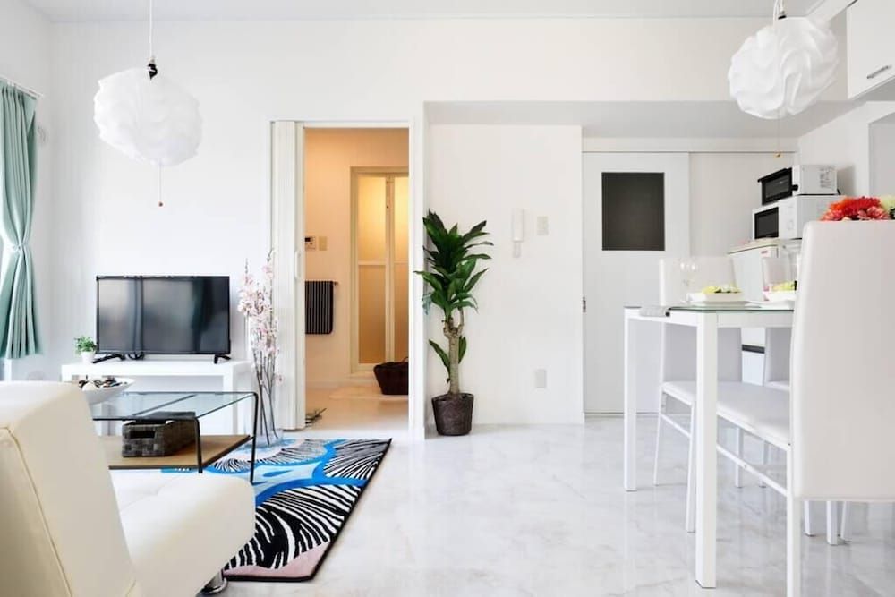 Doutonbori Family Apartment Family Room 23