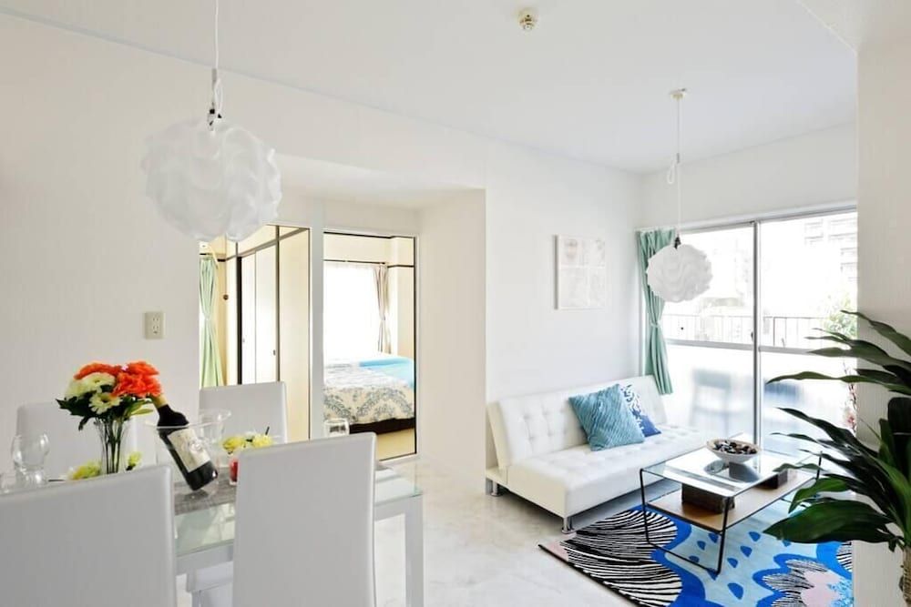 Doutonbori Family Apartment Family Room 20