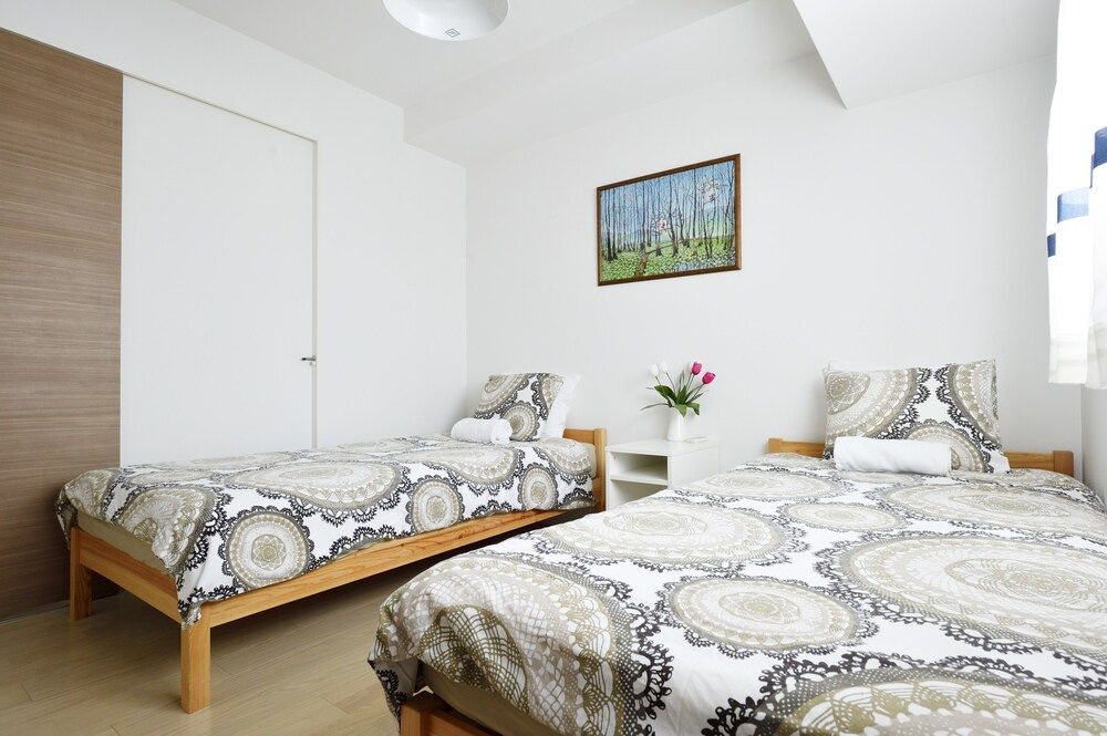 Crystal Exe Nippombashi 406 Apartment 13