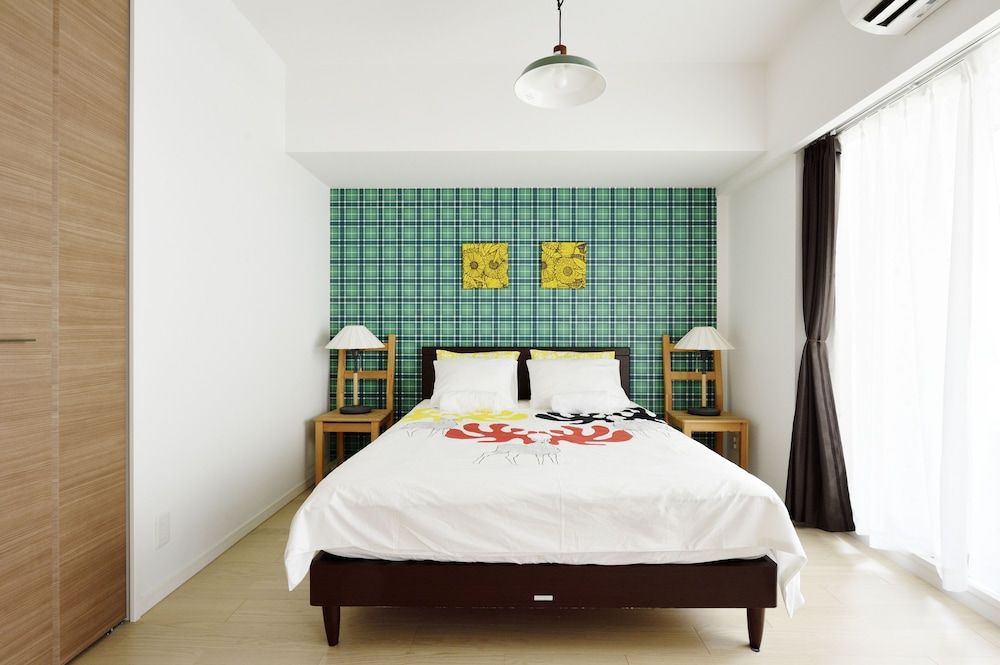 undefined Crystal Exe Nippombashi 406 9