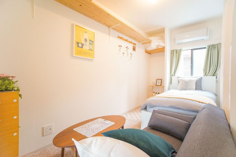 Matsuyamachi House House, 2 Bedrooms 23