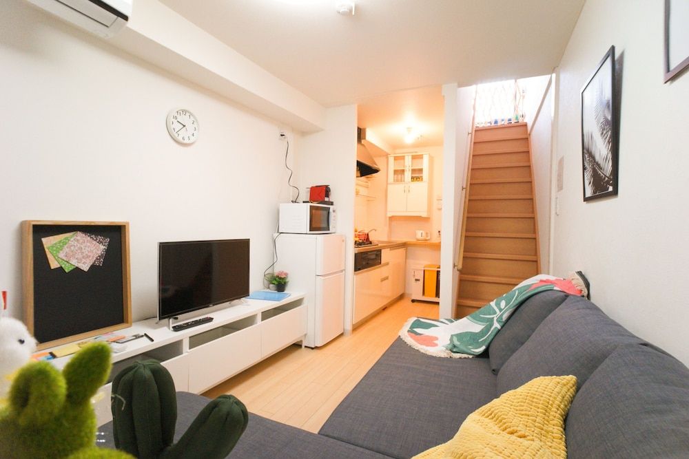 Matsuyamachi House House, 2 Bedrooms 73