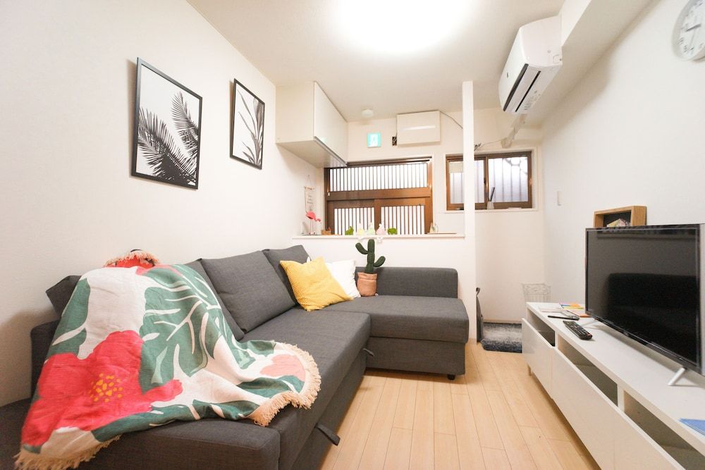Matsuyamachi House House, 2 Bedrooms 27
