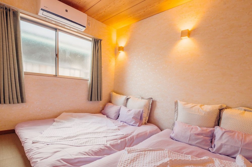 undefined Local stay in Taishi 8