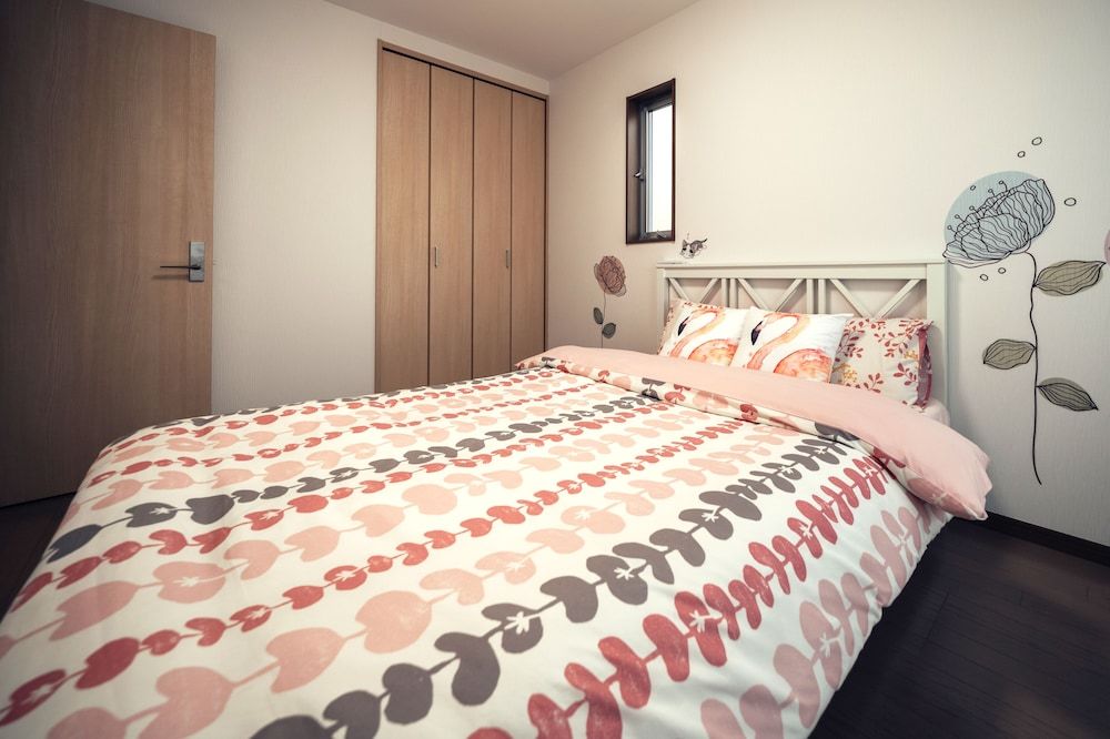 undefined Pension Kurisu