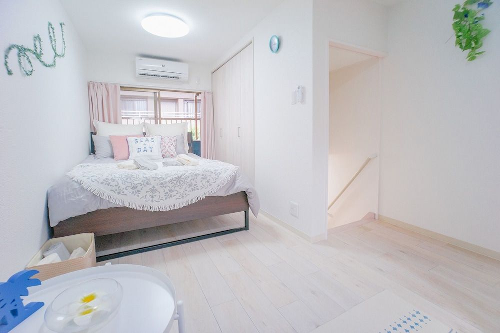 undefined NICE HOUSE 10