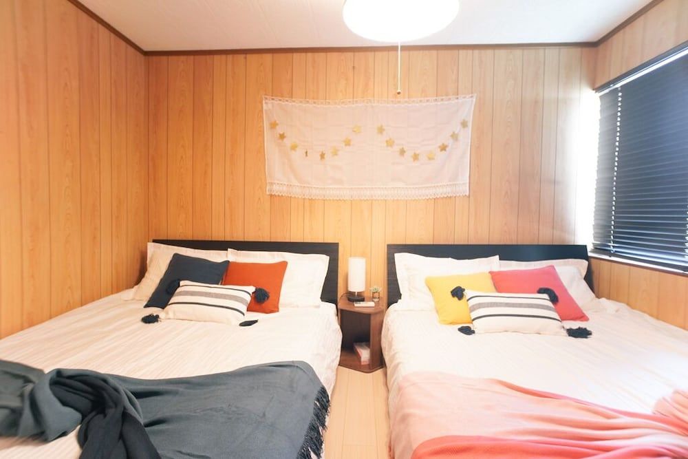 undefined Tsurumibashi House 7