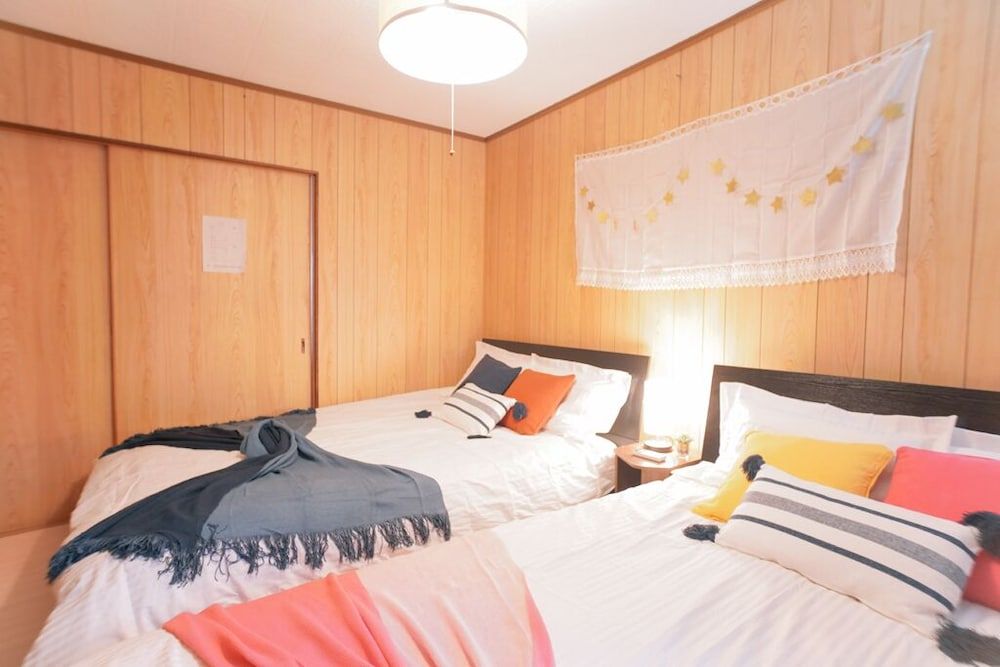 undefined Tsurumibashi House 10