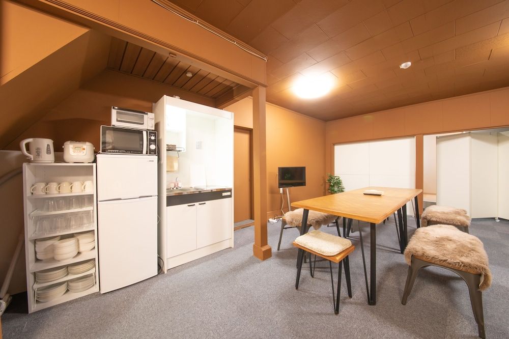 undefined Golgo House 8