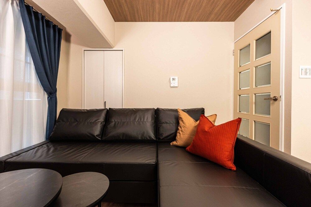 Bird Land in Shinsaibashi east Classic Apartment 19