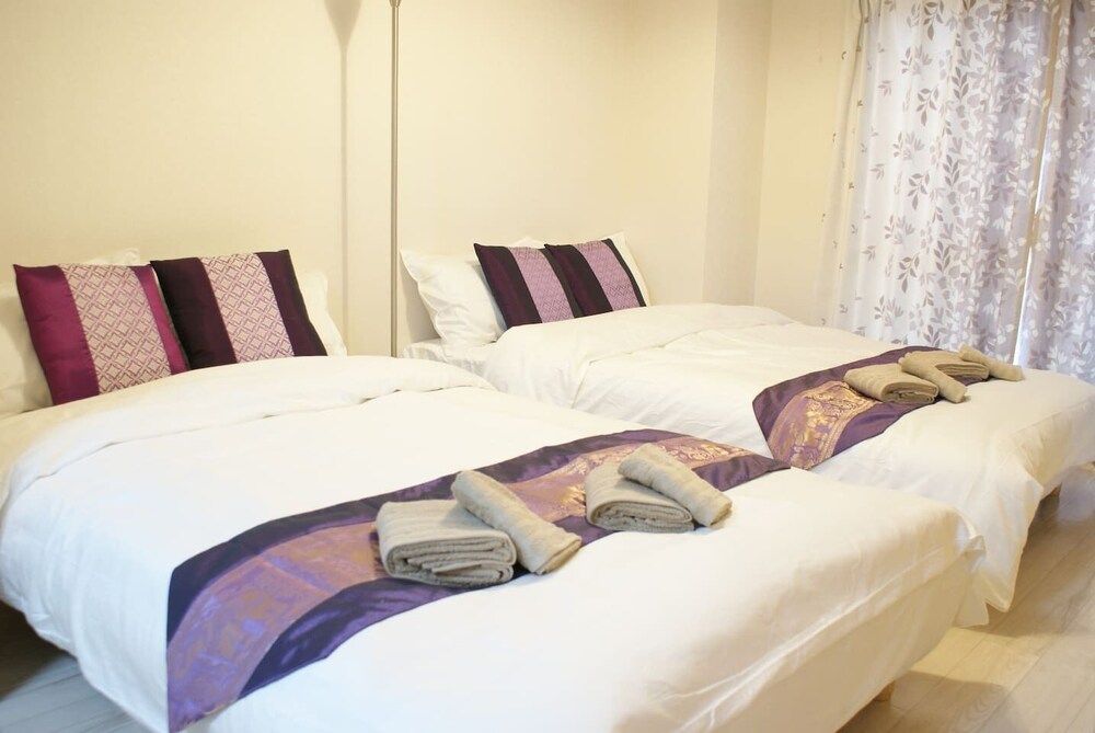 undefined Shin-Osaka GRAND-H 402 5