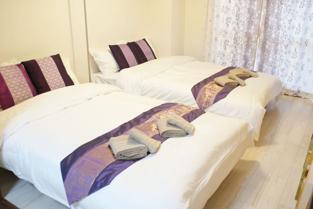 undefined Shin-Osaka GRAND-H 402