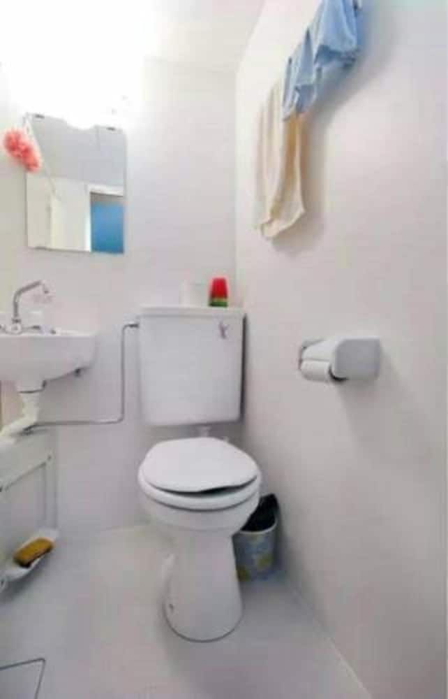 Tammy Hostel Villa Room for 4 4