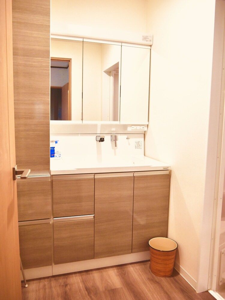 Jen's House Osaka Family Apartment, Non Smoking (2F) 10