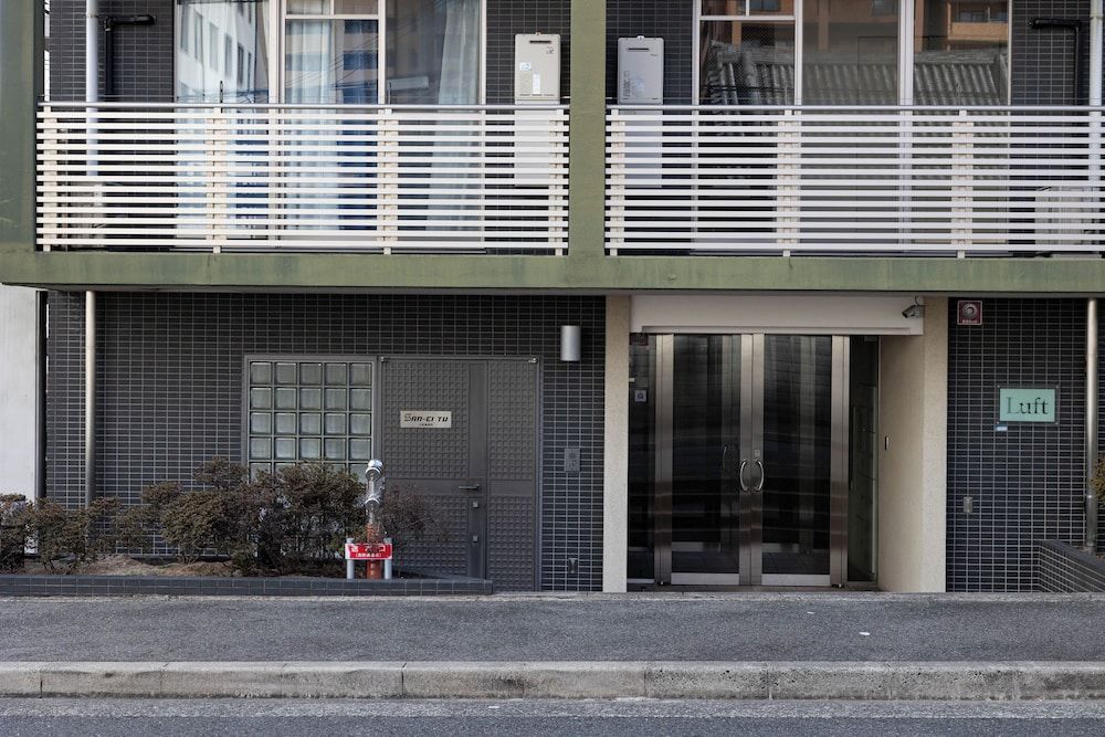 undefined Luft Uehonmachi 501 4