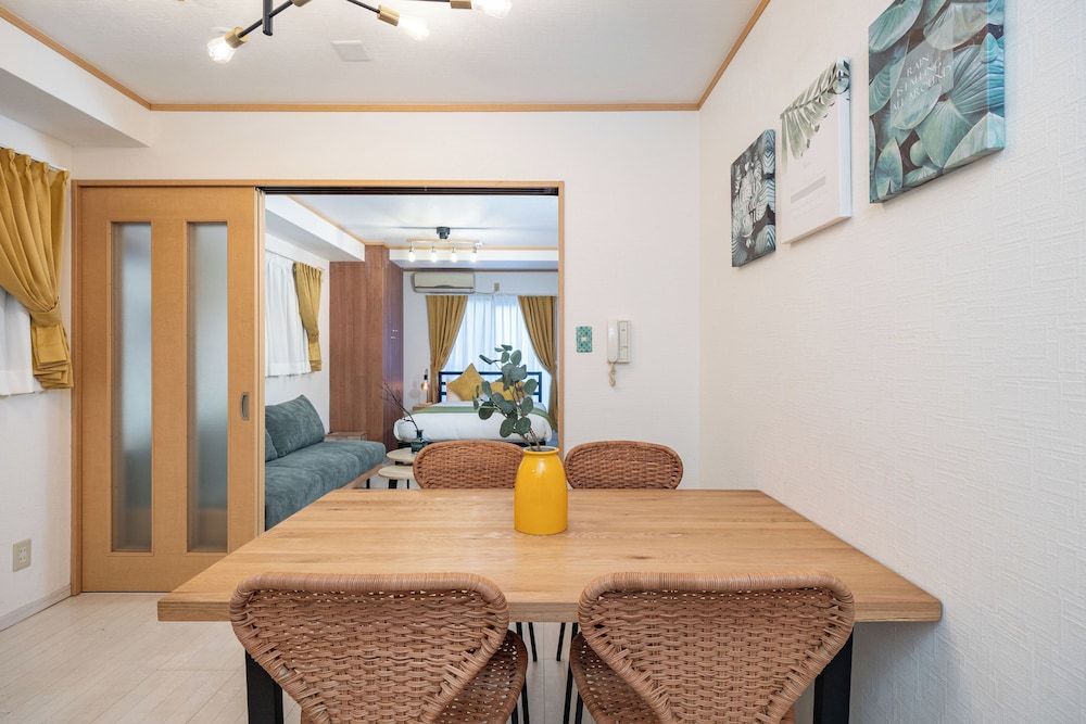 undefined Mel Theater Karahori 102 4