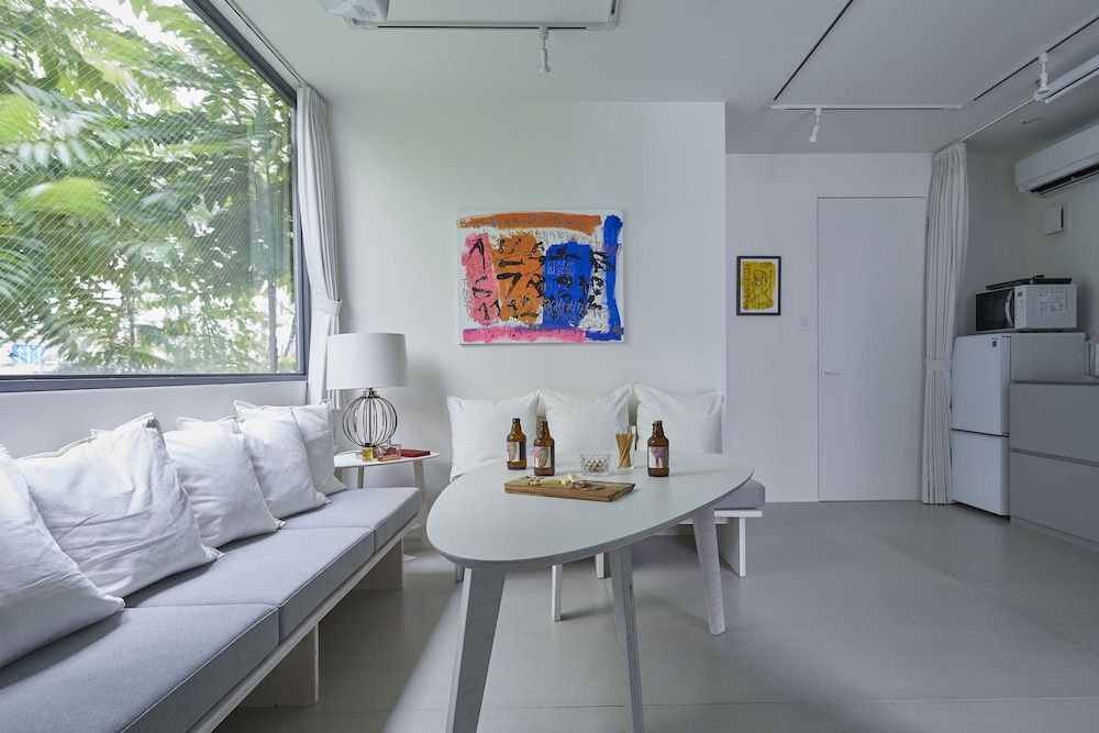 undefined Gallery Hotel DISTORTION 9 2