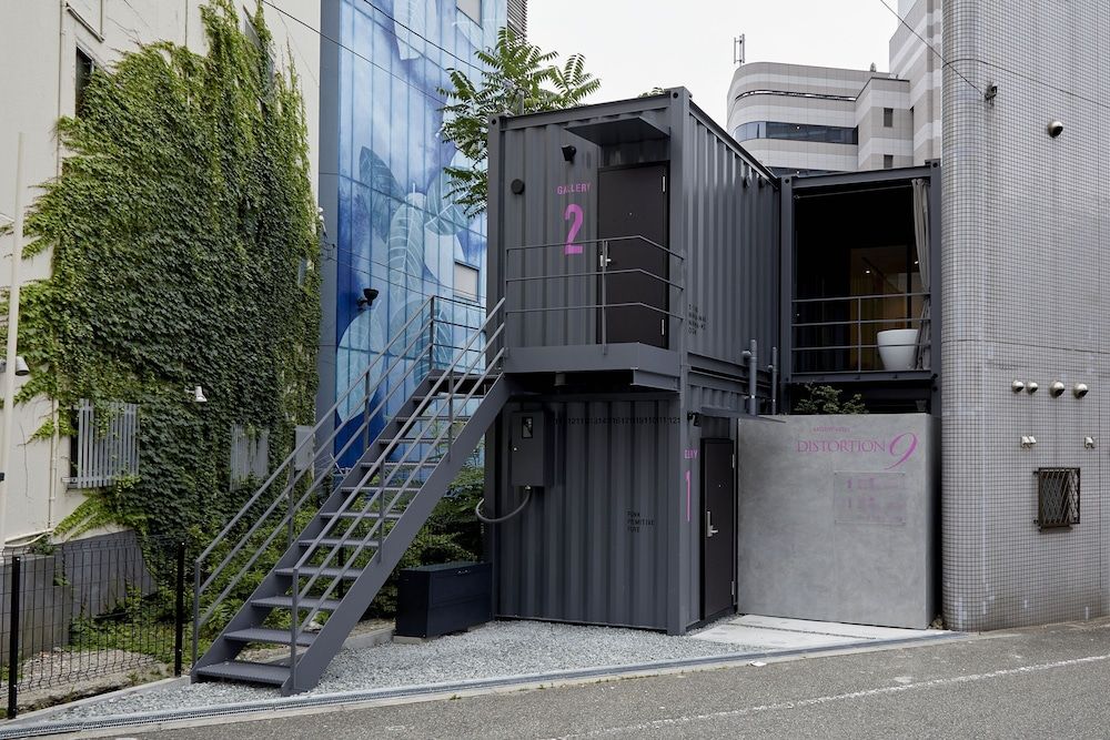 undefined Gallery Hotel DISTORTION 9 4