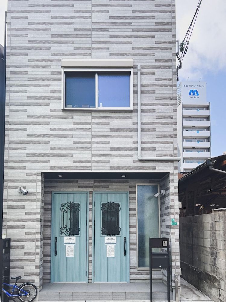 undefined Ikanikan 3