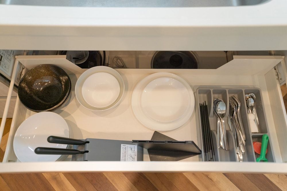 undefined Ikanikan 8