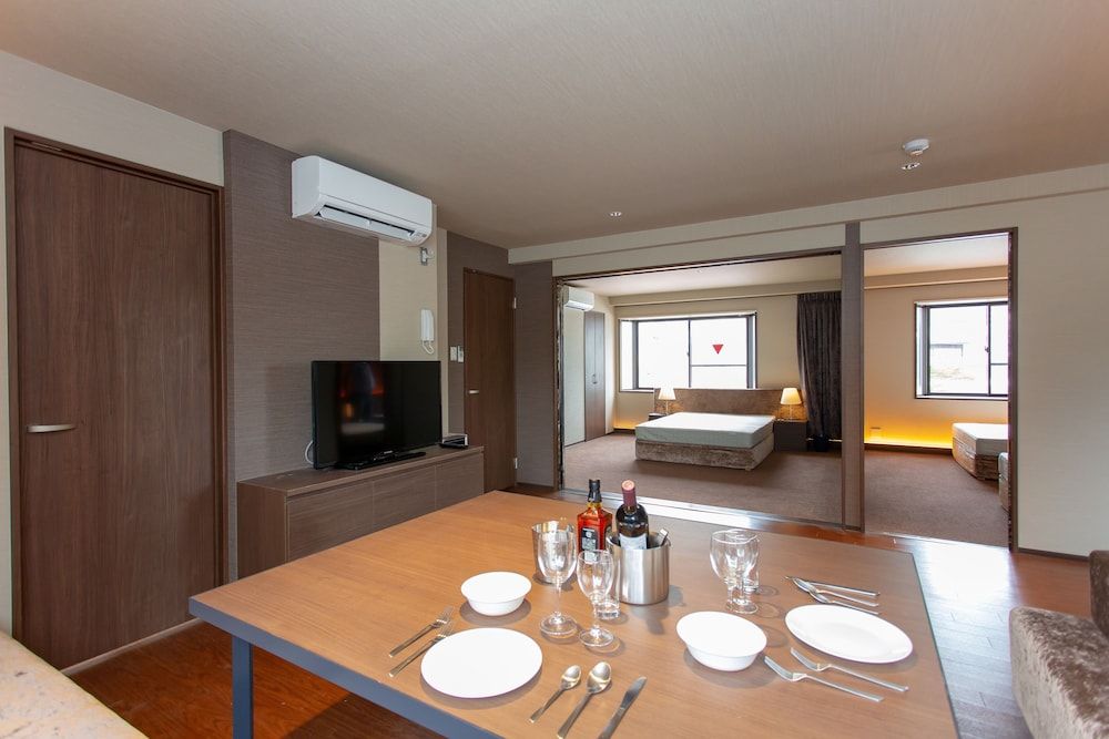 The Only View Deluxe Apartment, Non Smoking 14