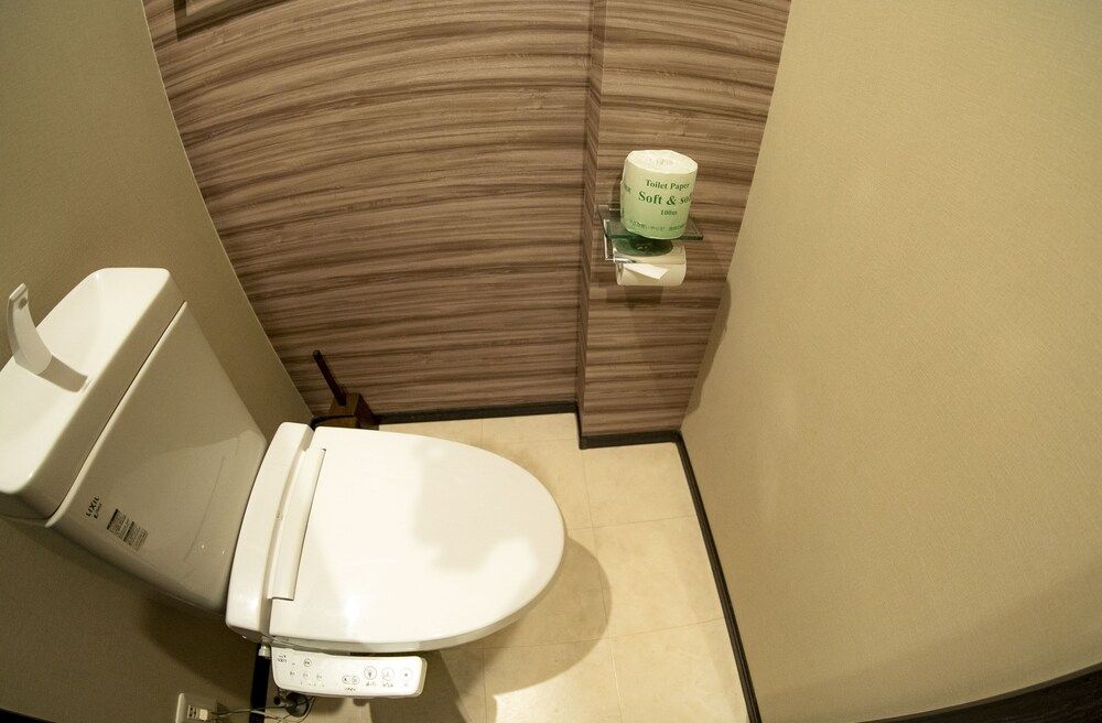 Sakimoto Residence Namba Minami Deluxe Apartment 10