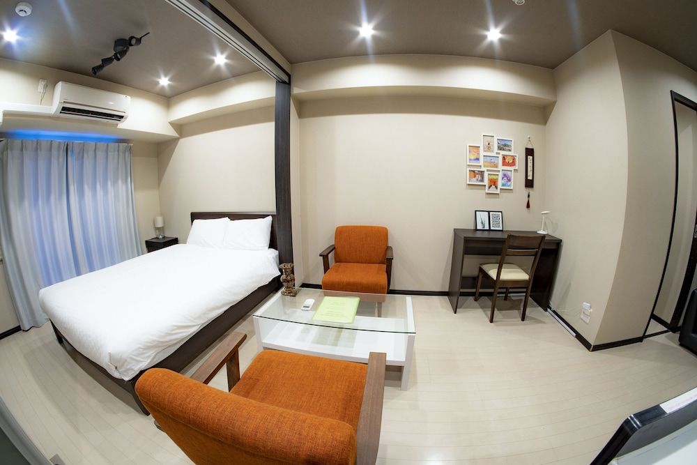 Sakimoto Residence Namba Minami Deluxe Apartment 17