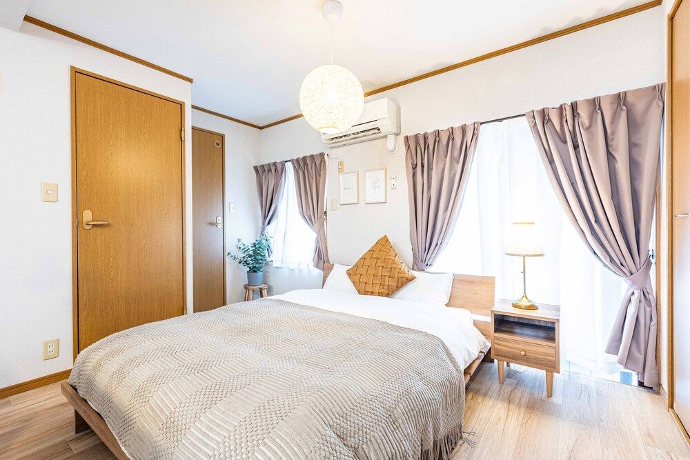 Arita Heights Namba Arita heights namba 410 7