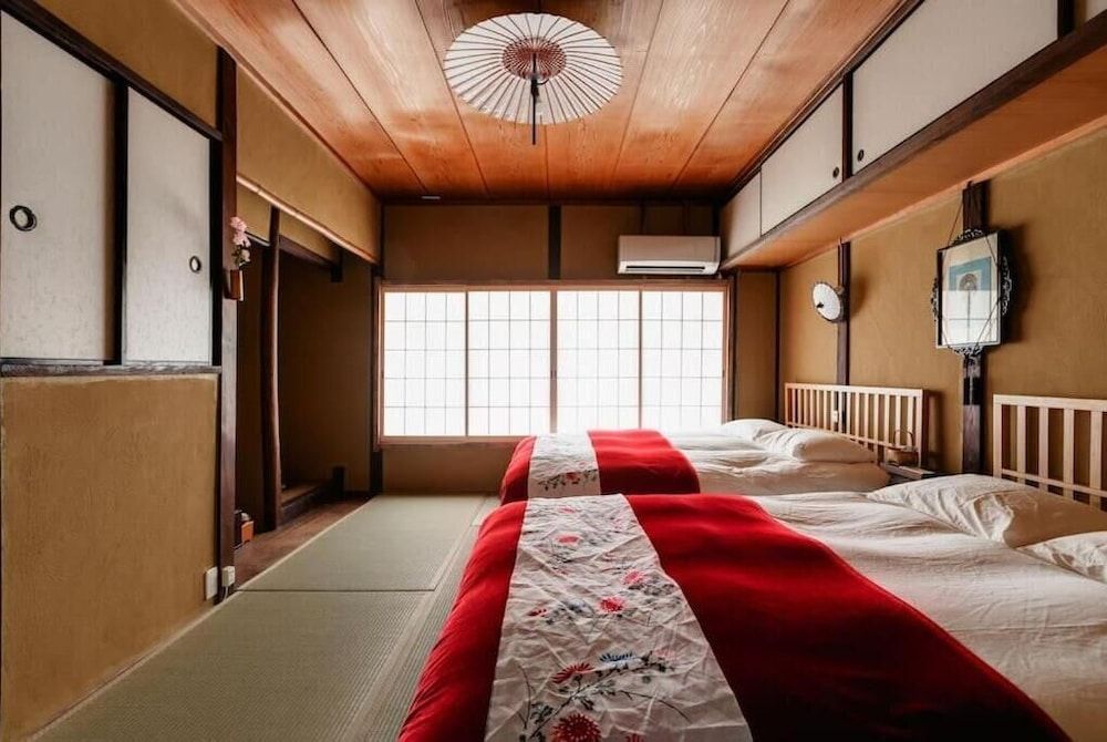 undefined TSUDOYA Tennouji