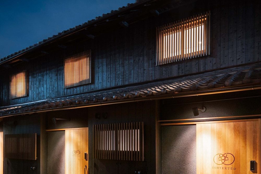 undefined CONTEXTED 6