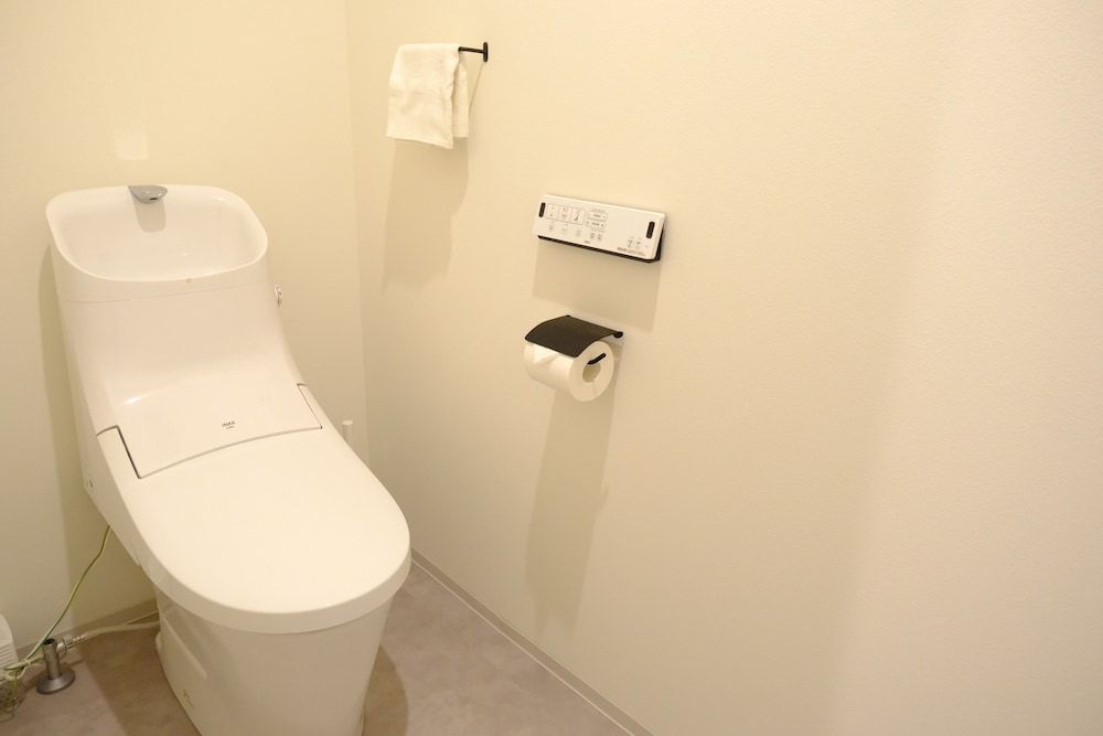 undefined Time Nishikujyo-5mins to station-Mix6ppl 6