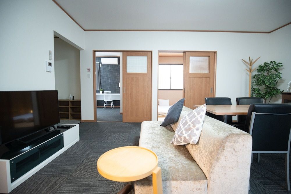 undefined Kuromon Residence 9