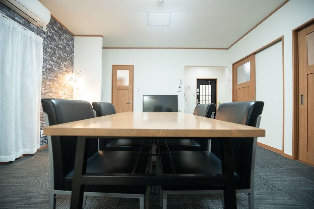 undefined Kuromon Residence 6