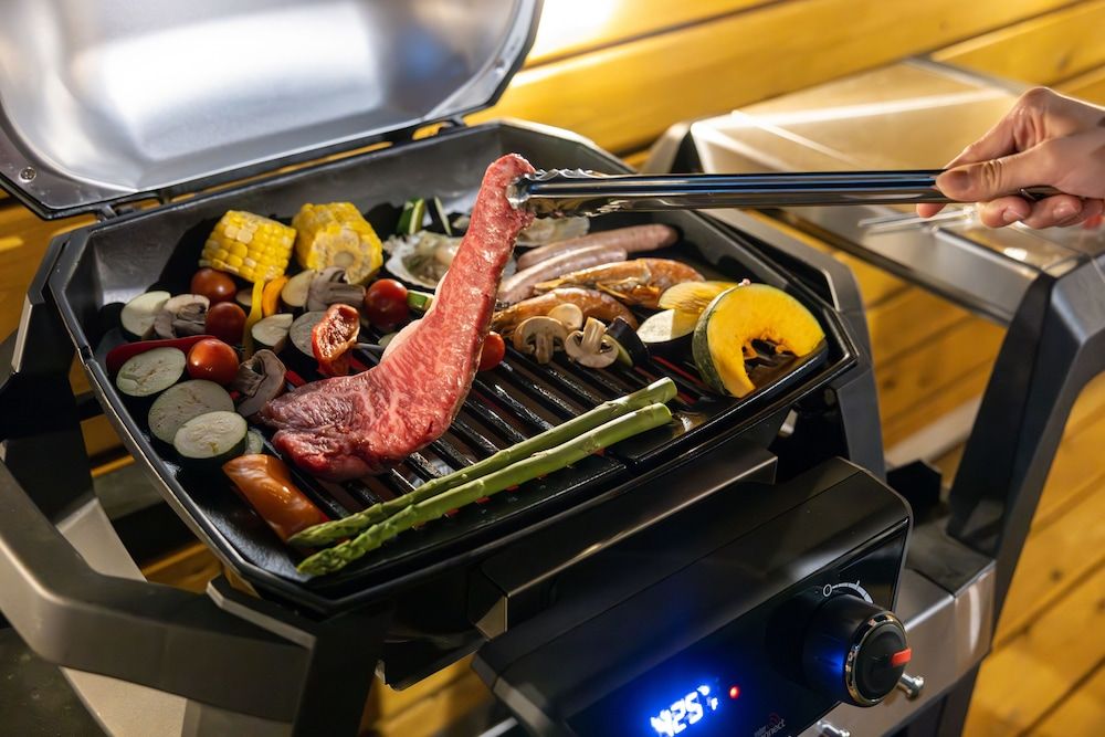 undefined ONE WORLD Sakaisuji Hommachi 8