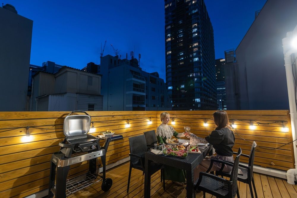 undefined ONE WORLD Sakaisuji Hommachi 7