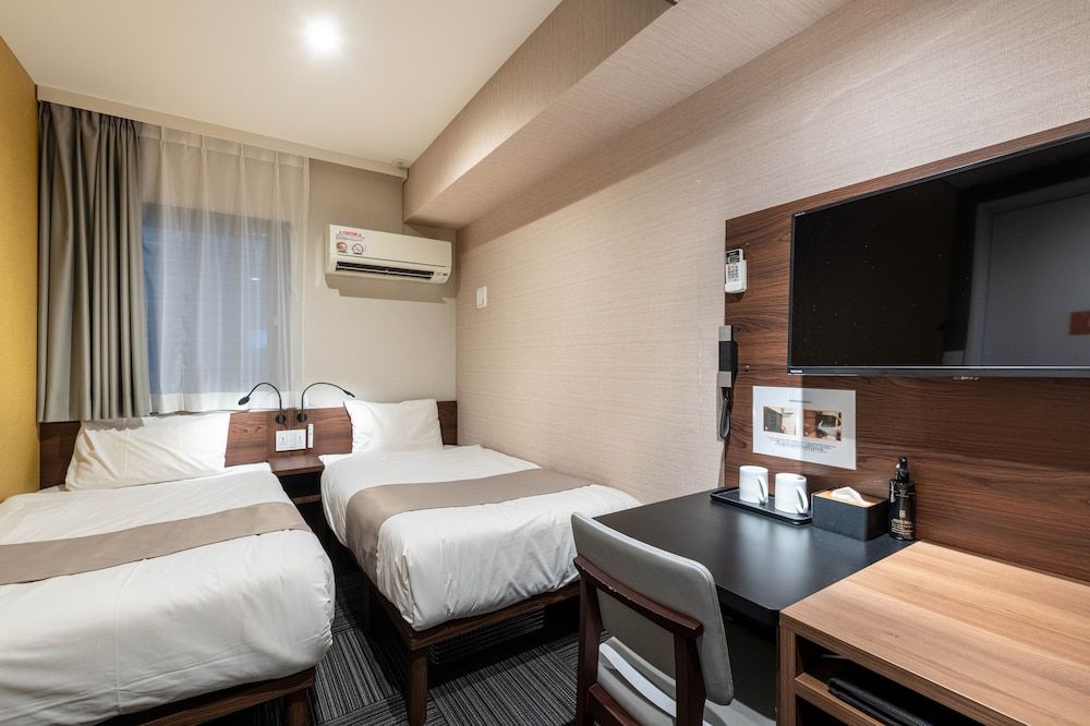 undefined Hotel Sanrriott osakahommachi 4