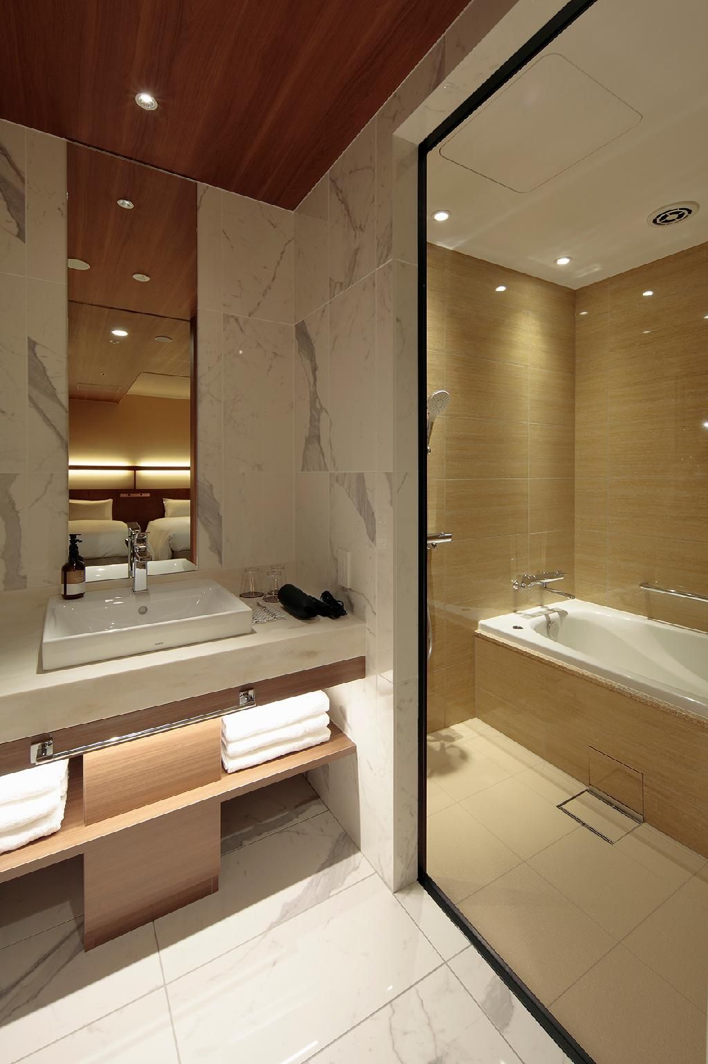 Executive Triple Room for 5 People with 2 Sofa Beds