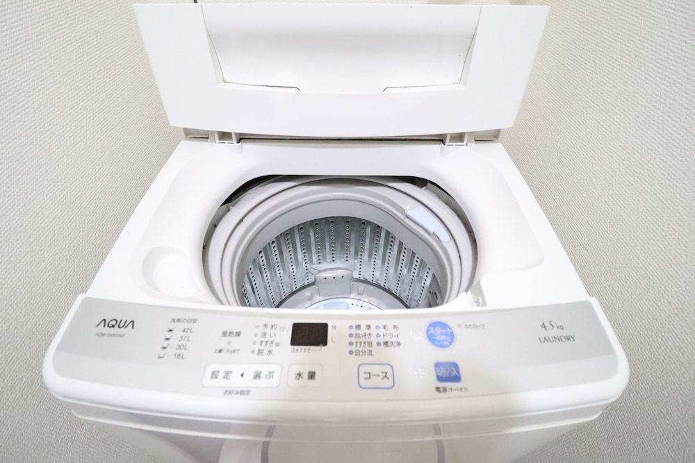 Serenite Nippombashi City Apartment 32