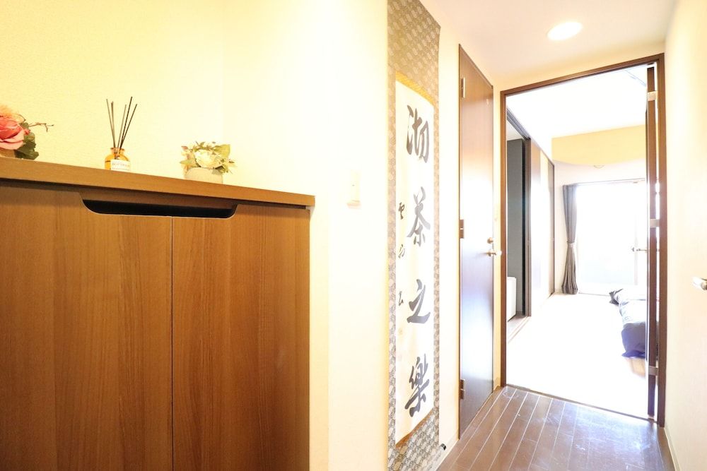 Serenite Nippombashi Basic Apartment 7