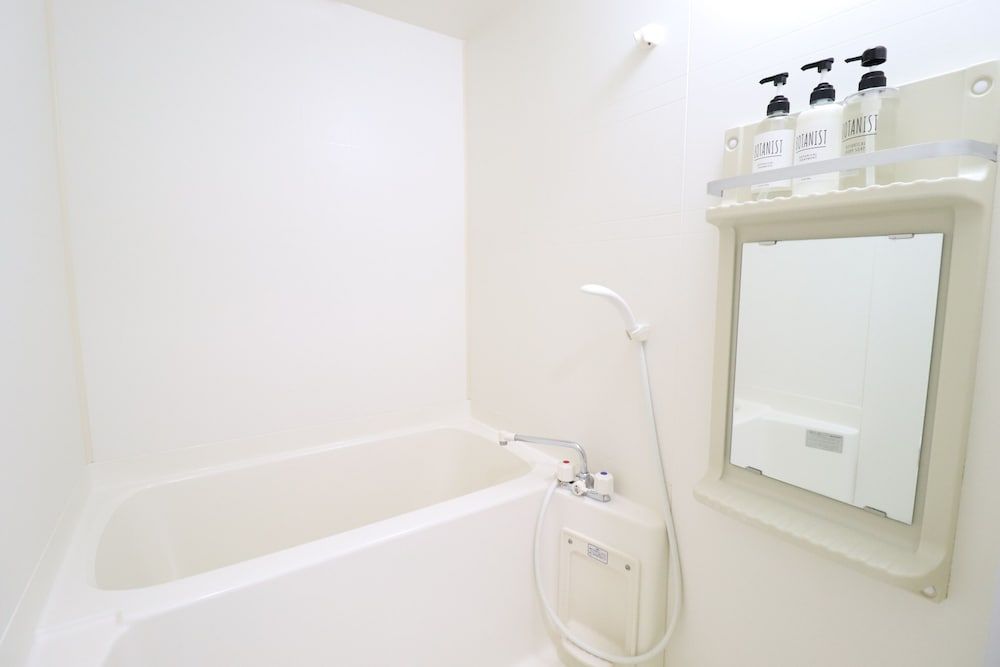 Serenite Nippombashi City Apartment 26